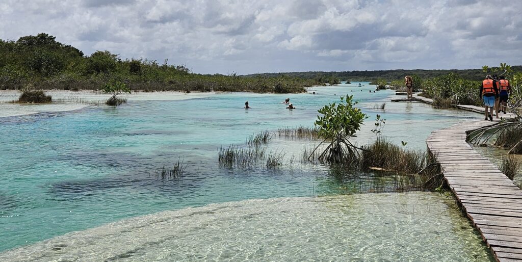 Los Rapidos, Bacalar, Quintana Roo, Mexiso